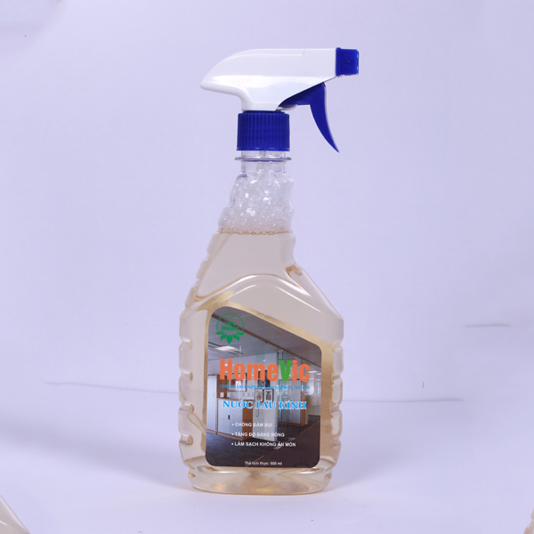 Glass cleaner water